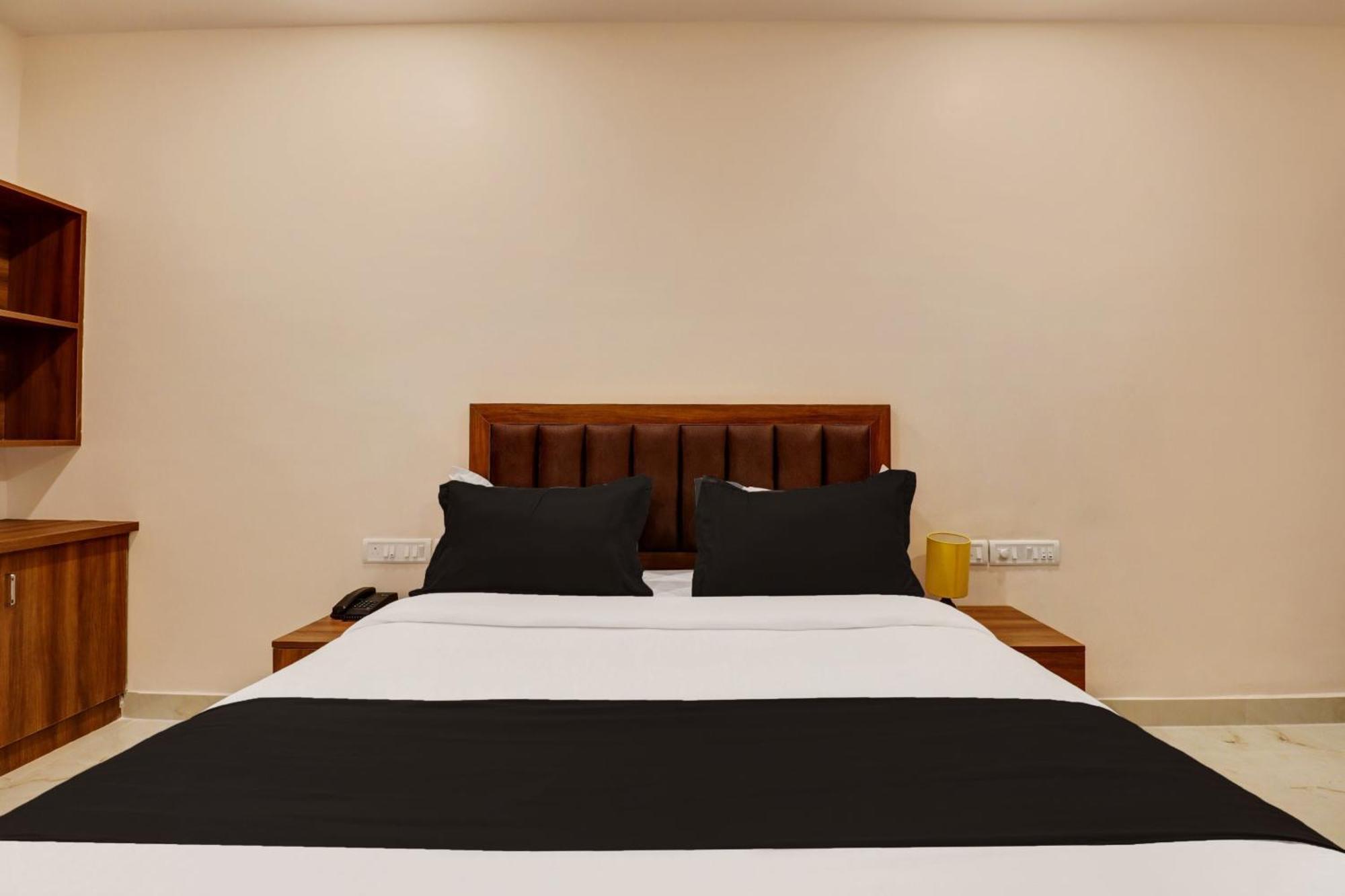 Super Townhouse Arekere Near Mithai Mahal Bangalore Ngoại thất bức ảnh