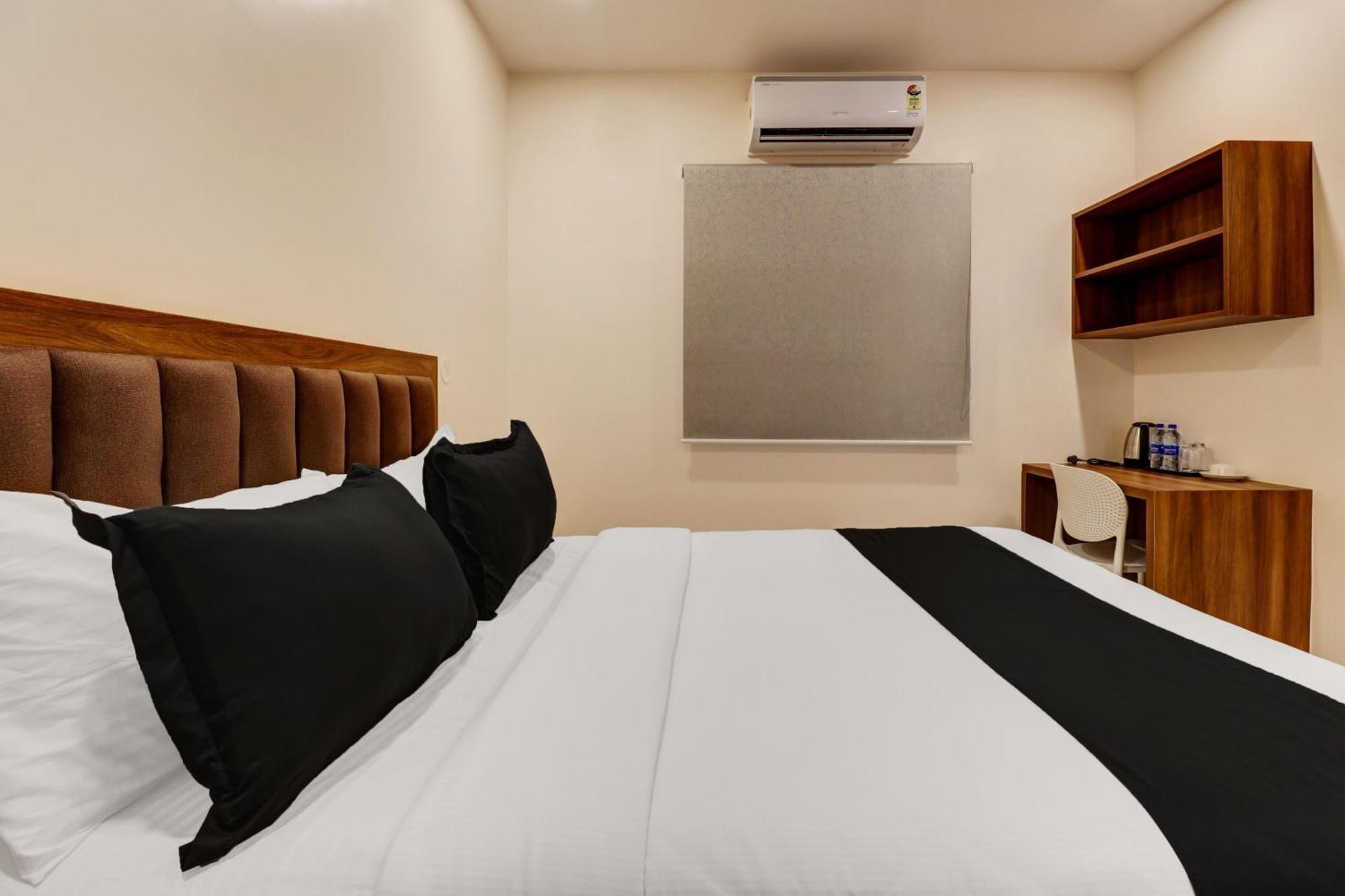 Super Townhouse Arekere Near Mithai Mahal Bangalore Ngoại thất bức ảnh