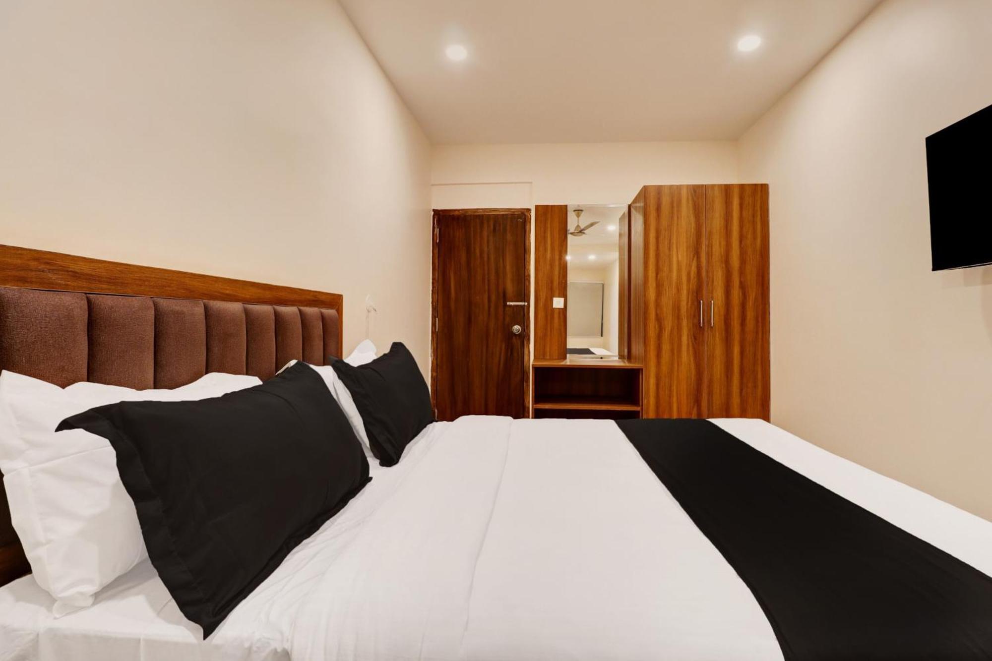 Super Townhouse Arekere Near Mithai Mahal Bangalore Ngoại thất bức ảnh