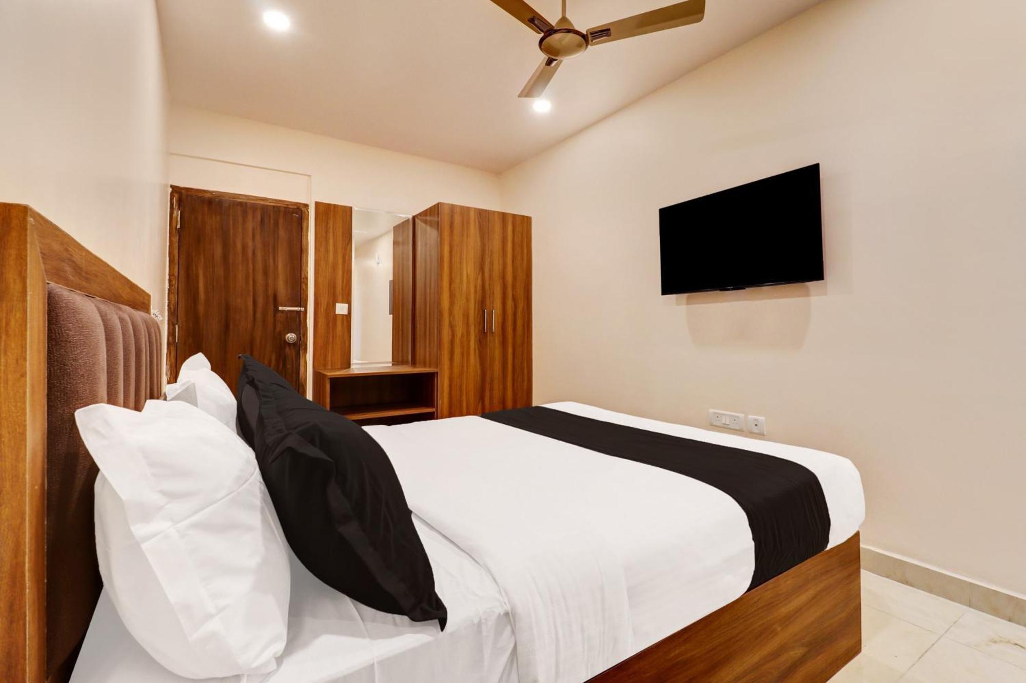 Super Townhouse Arekere Near Mithai Mahal Bangalore Ngoại thất bức ảnh